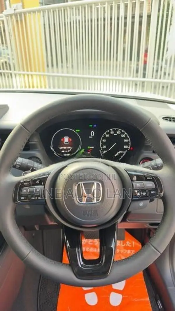 Honda Vezel Z Hybrid 2025