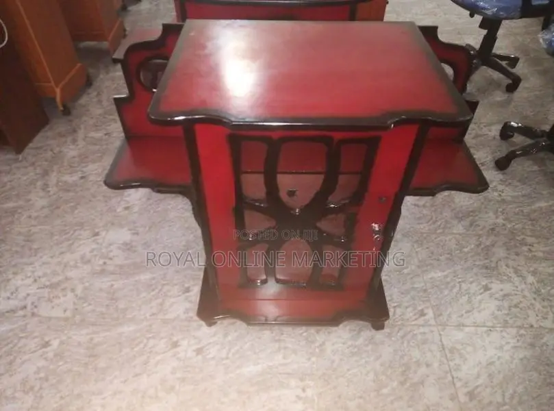 Tv Stand (O-10)