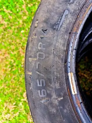 165/65 R14 ටයර්