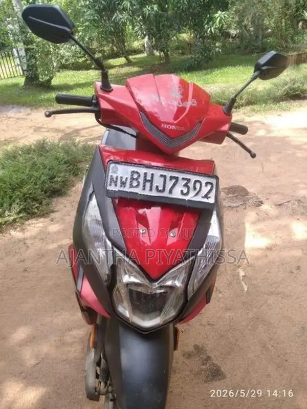 Honda Dio 2018