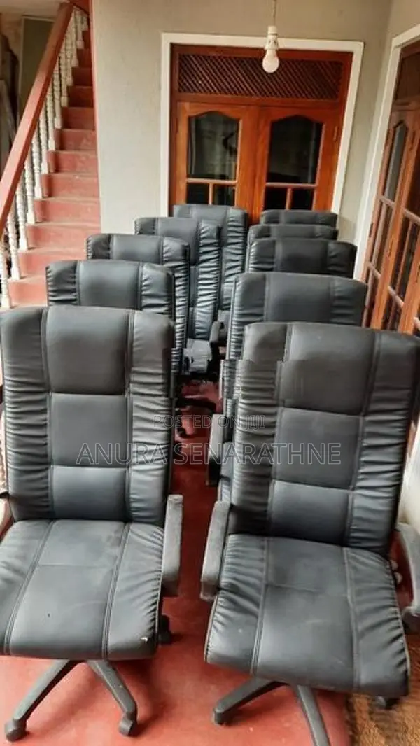 Used Damro Chairs