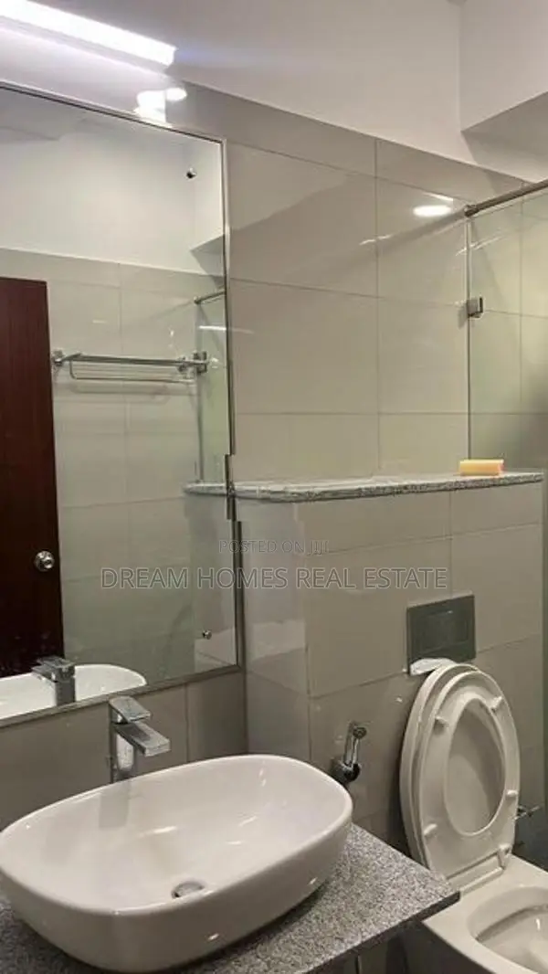 22nd Floor Luxury Apartment for Rent – Rajagiriya