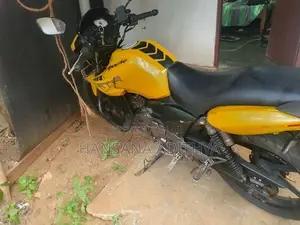 TVS Apache RTR 180 2011