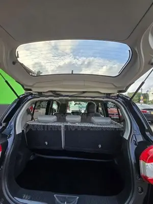 Toyota Passo 2016