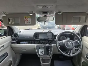 Toyota Passo 2016