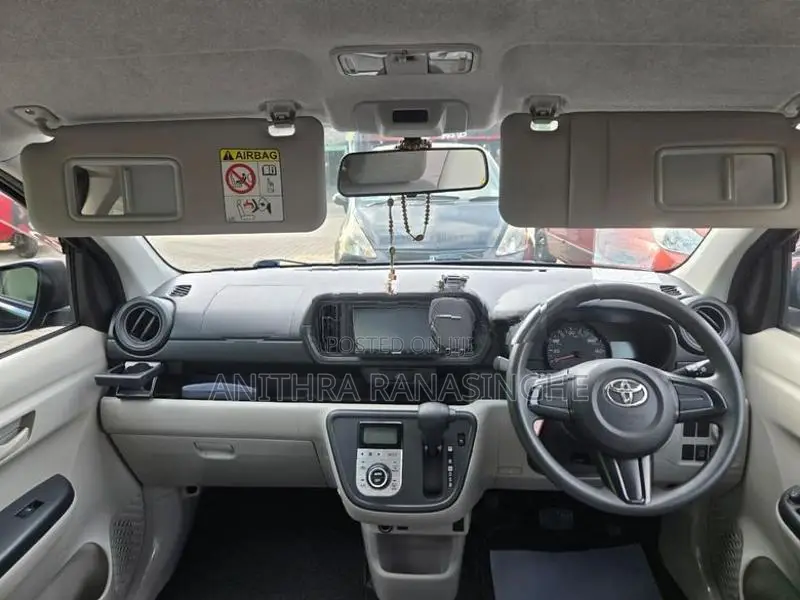Toyota Passo 2016