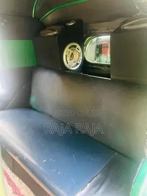 Bajaj RE 1994