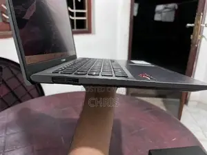 ASUS VivoBook 15