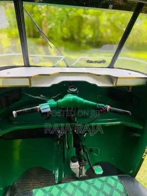 Bajaj RE 1994