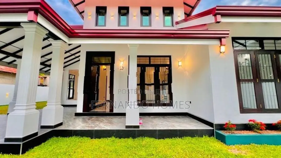 Sweet Homes Nice Garden With Beauty Luxury House For Sale In Kandawala
