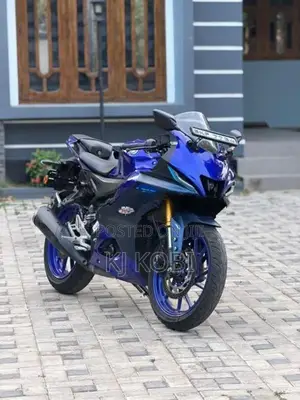 Yamaha R15 V4 Blue 2026