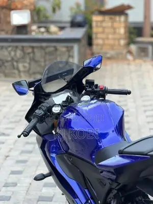 Yamaha R15 V4 Blue 2026