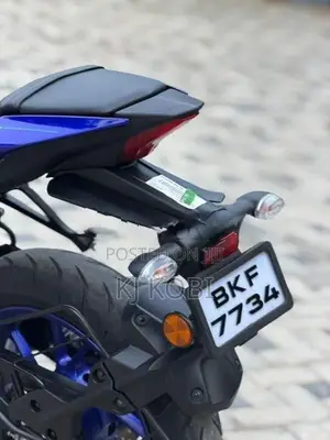 Yamaha R15 V4 Blue 2026