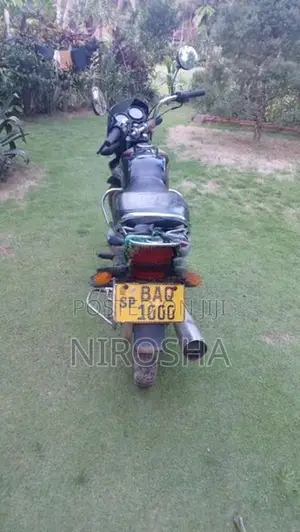 Bajaj CT100 2014