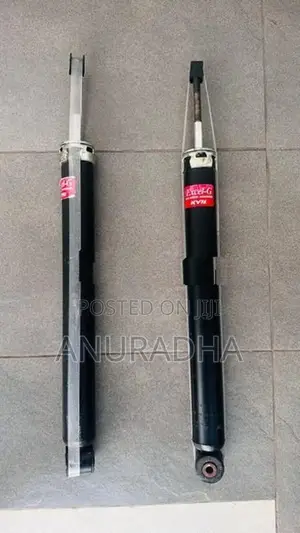 KYB Brand New Rear Shocks for Vezel RV3