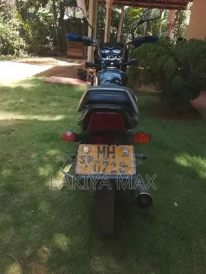 Bajaj CT100 2005
