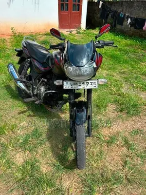 Bajaj Discover 2011