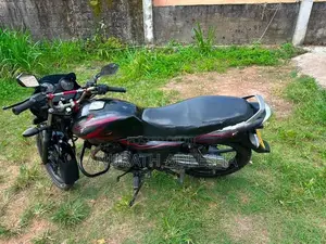 Bajaj Discover 2011