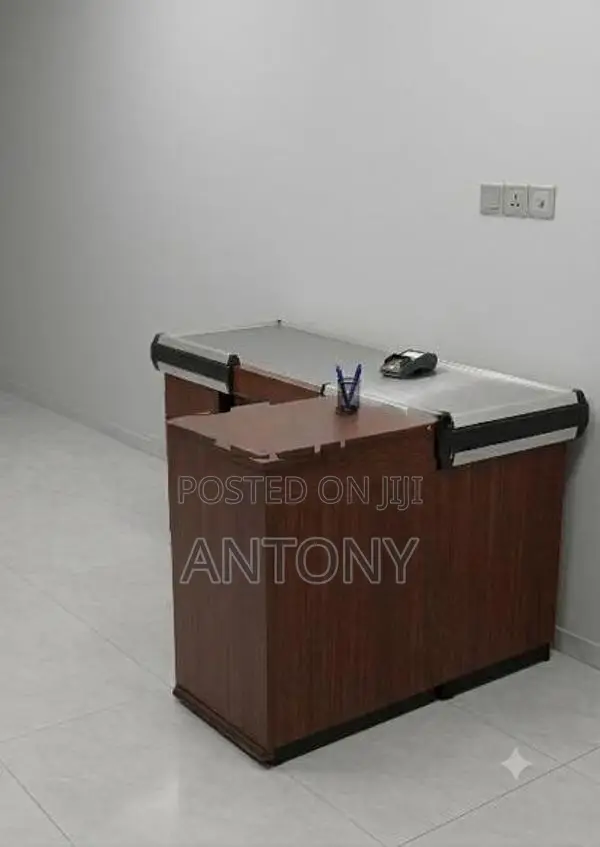 Cashier Table