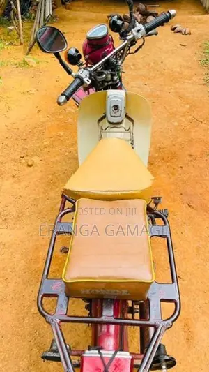 Honda MD 90 1999