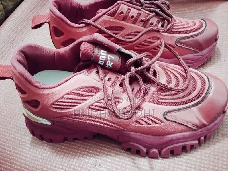 Shoe Colombo 10