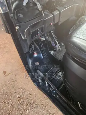 Bajaj RE 2015