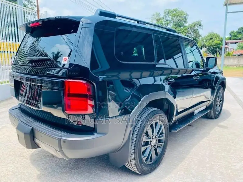 Toyota Land Cruiser Prado 2025