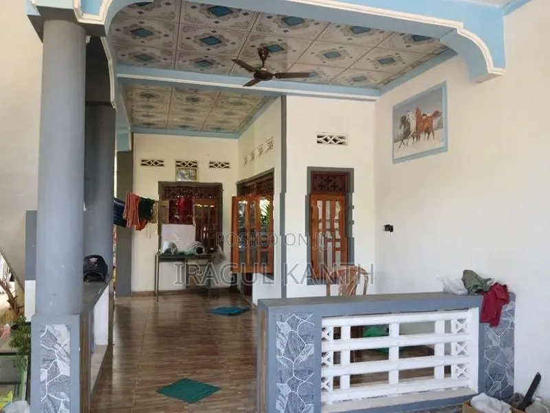 House with Shop for Sale Batticaloa