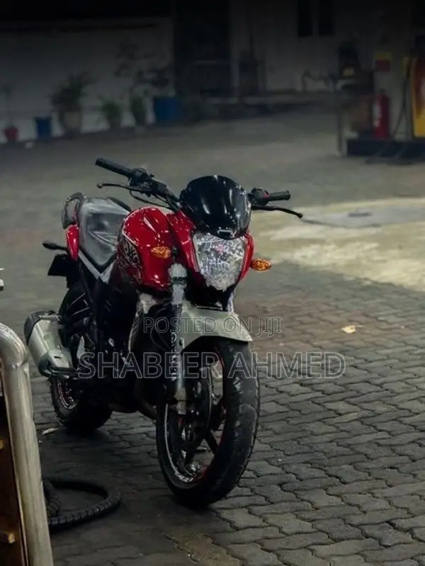 Yamaha FZS V1 2015