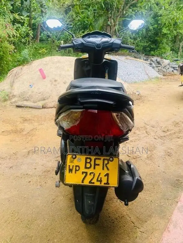Honda Dio 2017