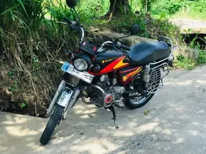Bajaj Boxer Champion 4S 2000