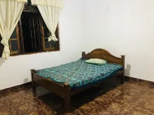 Room Rent for Girls Kandy