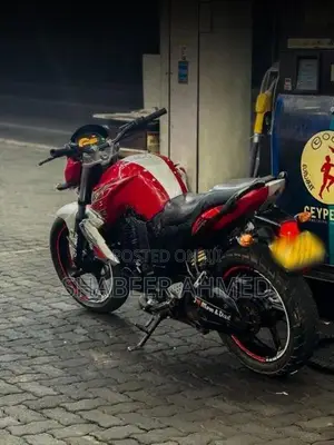 Yamaha FZS V1 2015