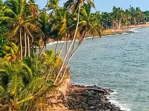 Beach Facing Two Story Mountain Villa for Sale – Beruwala