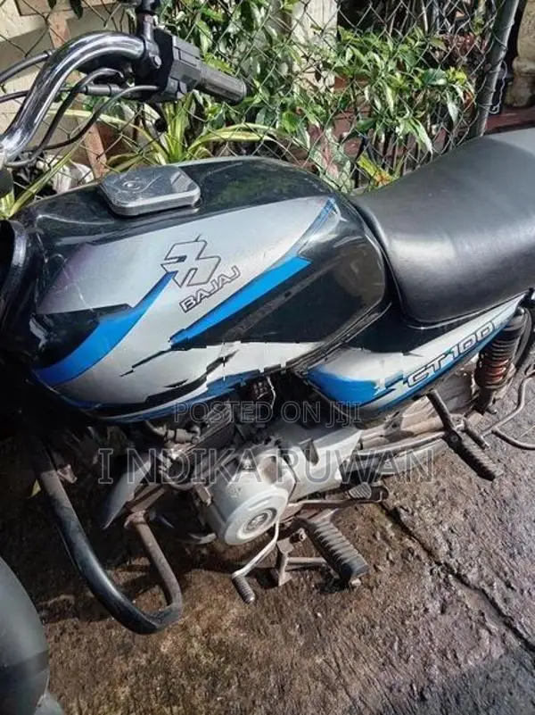 Bajaj CT100 2019