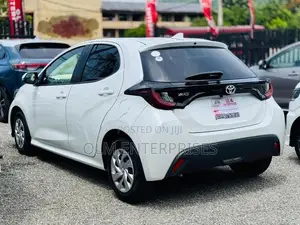 Toyota Yaris X Grade 2024