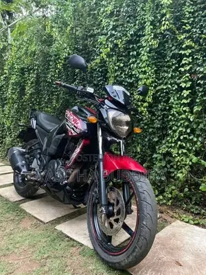 Yamaha FZS V1 2014