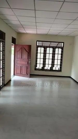 Rent House in Padukkap