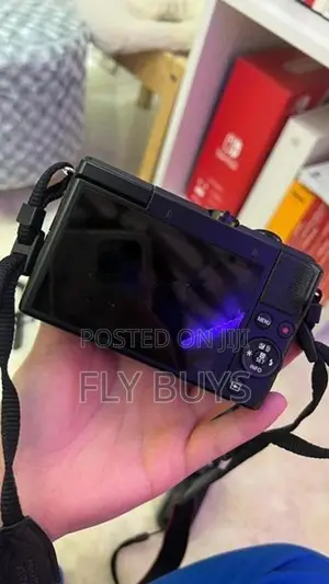 Canon EOS M200 Mirrorless Camera