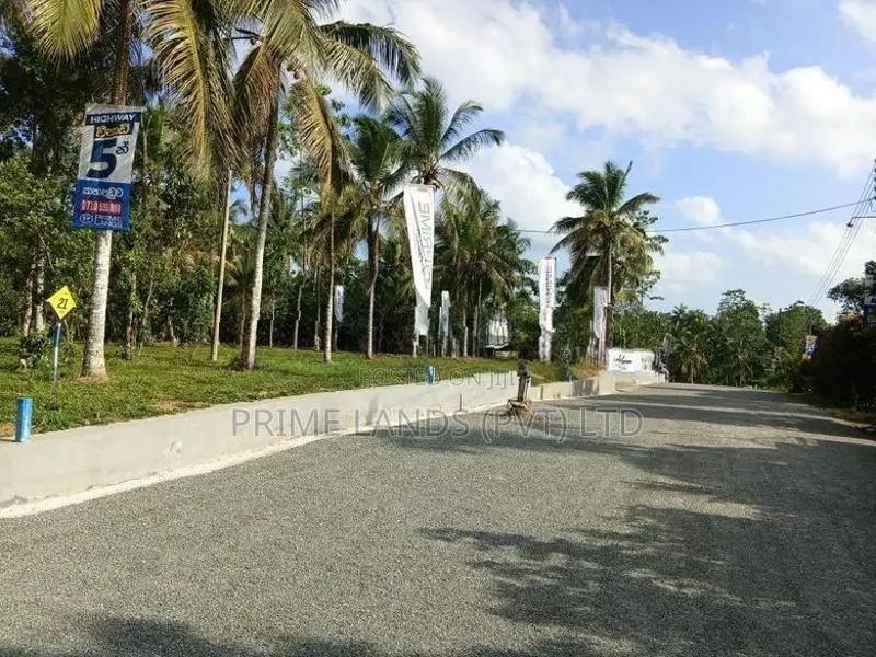 Polgasovita - Kahathuduwa Land for Sale