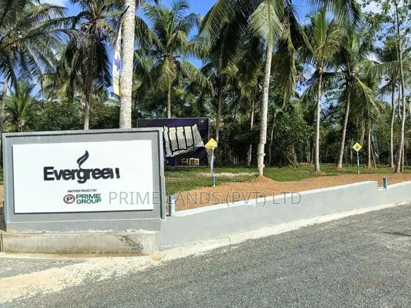 Polgasovita - Kahathuduwa Land for Sale