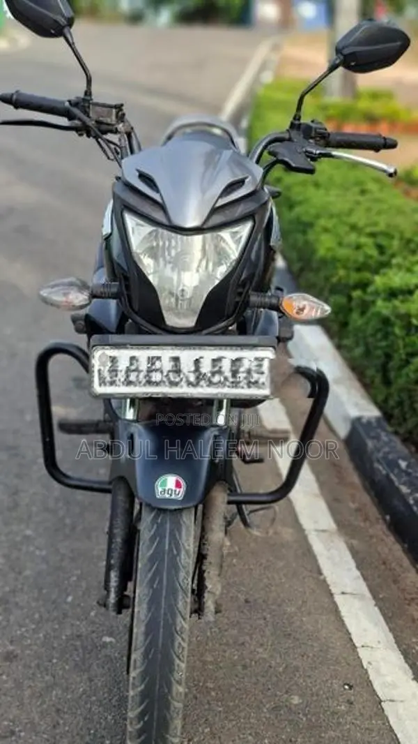 Honda CB Trigger 2014