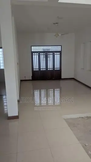 2 Storey House in Thalawathugode