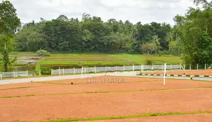 මාතර ටවුමට ලගින් වෙල් යායකට මුහුණලා ඉඩමක්