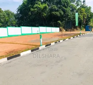 දික්වැල්ලෙන් හොද ඉඩම
