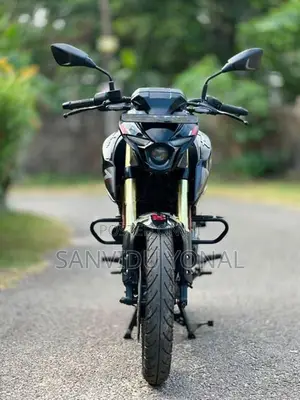Bajaj Pulsar N160 Premium 2026