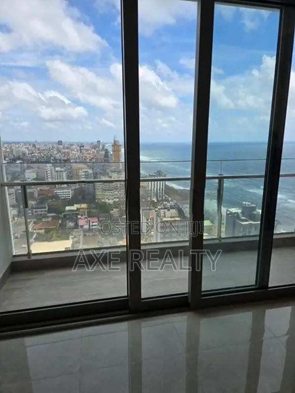 Spacious 3 Bed Apartment For Sale At 606 - Colombo 03