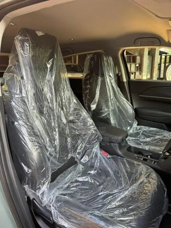 Honda Vezel Premium 2026