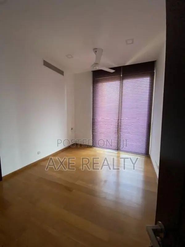 Unfurnished 7th Sense Penthouse For Rent in Colombo 07