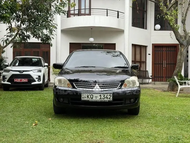 Mitsubishi Lancer GLX 2011